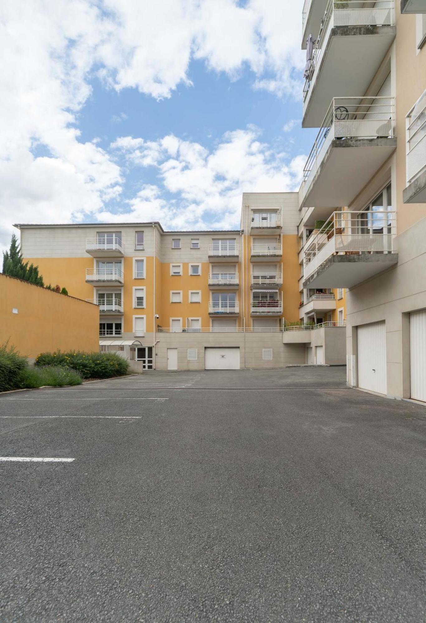 L'Eugenie - Appartement Design & Confort En Centre-Ville فيشي المظهر الخارجي الصورة
